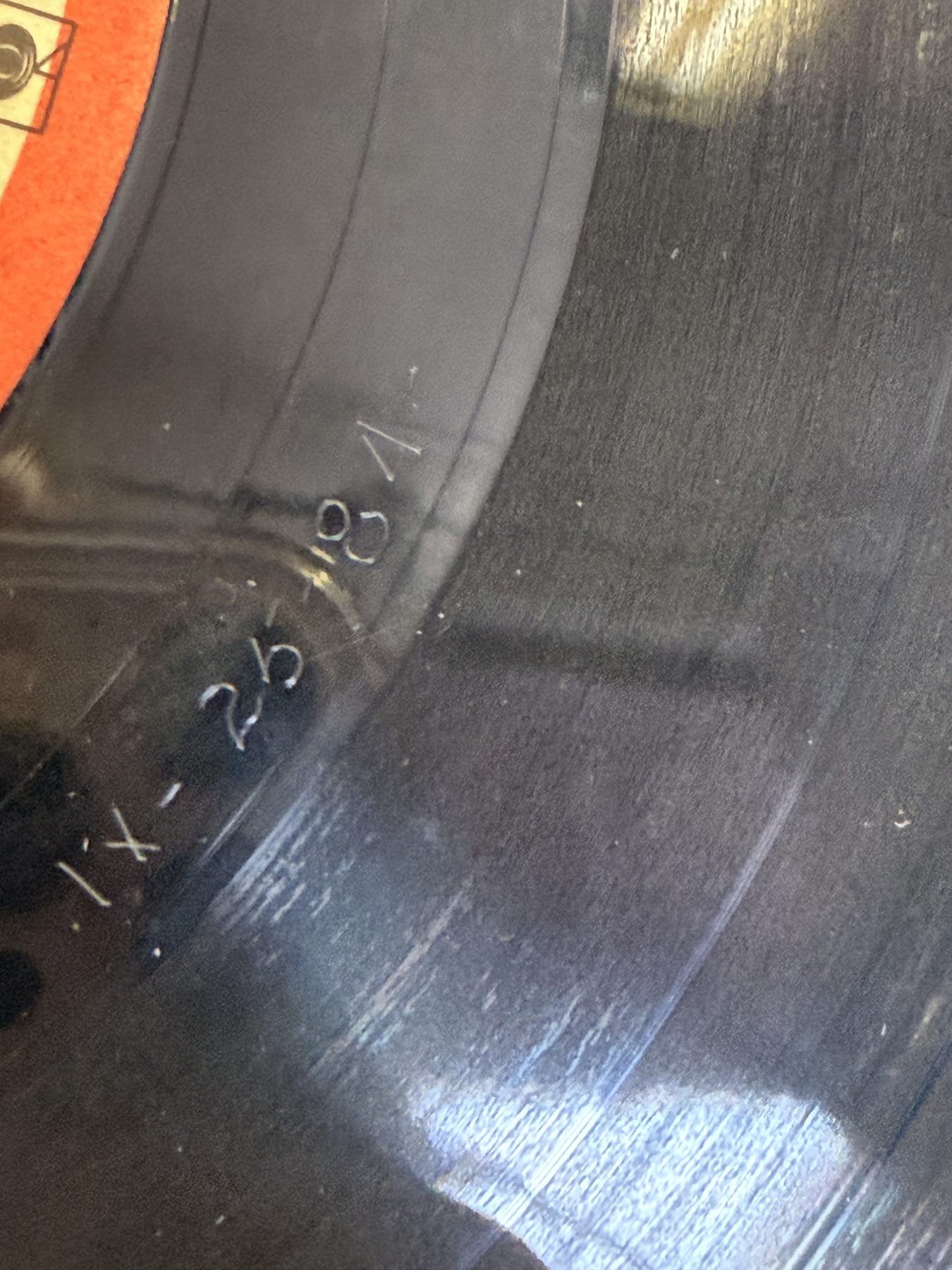 Photograph IMG_2038.jpg of pressing 110, Colombia