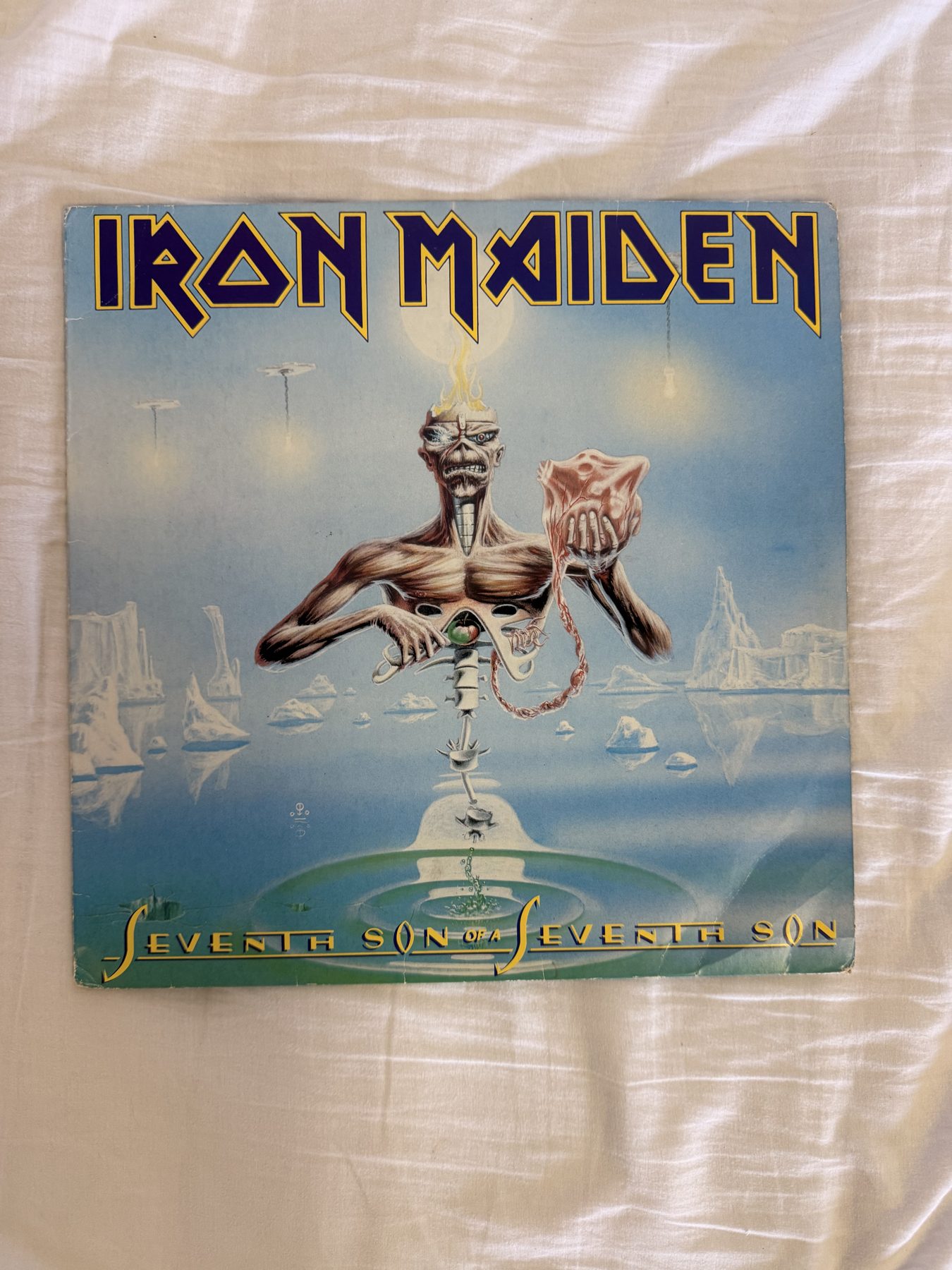 A photograph of pressing 12, Brazil
