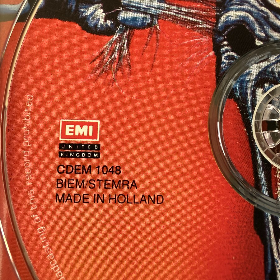 CD 157, Europe