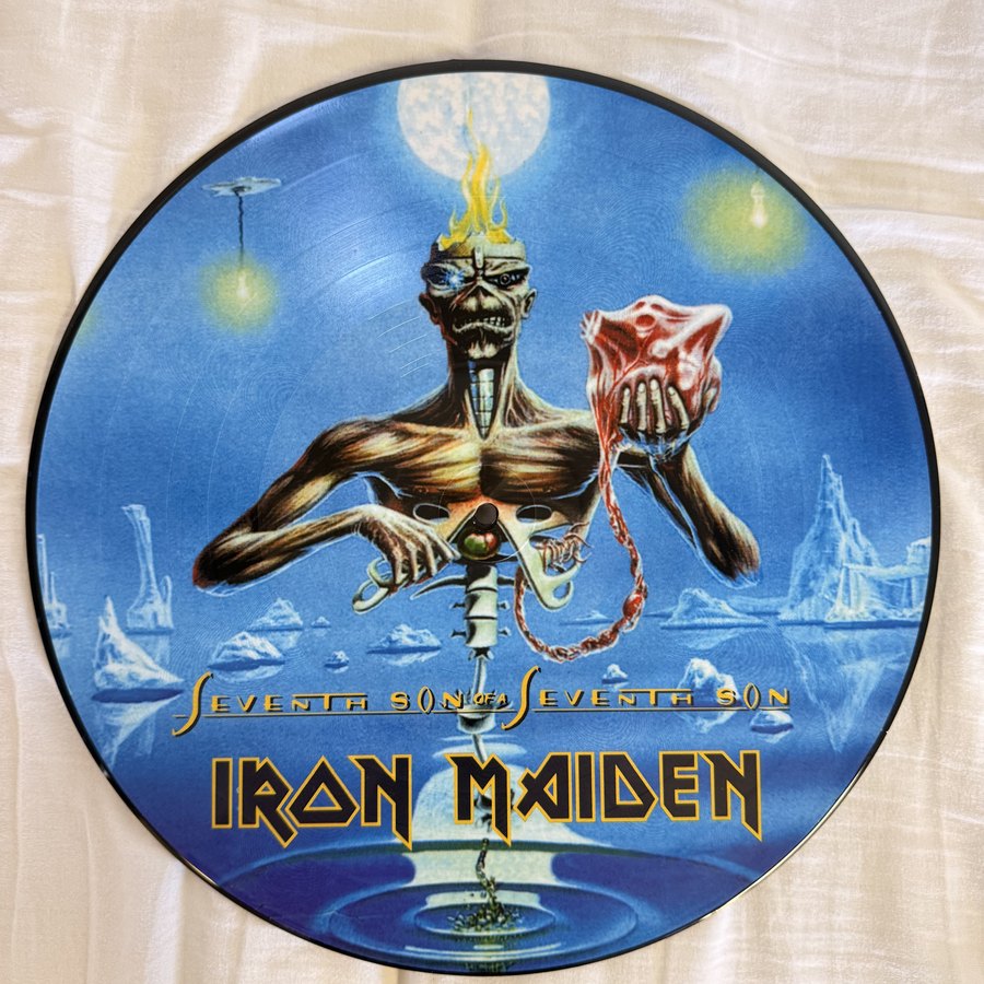 Label of pressing 16, Brazil