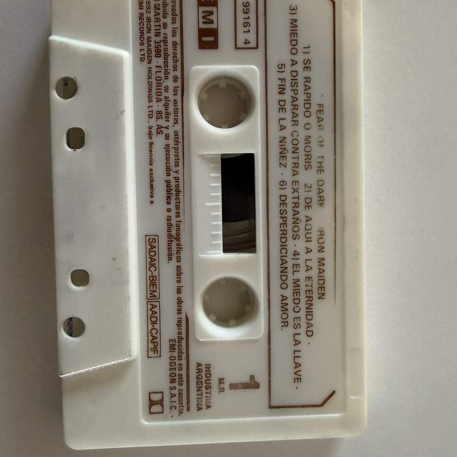 Cassette 195, Argentina