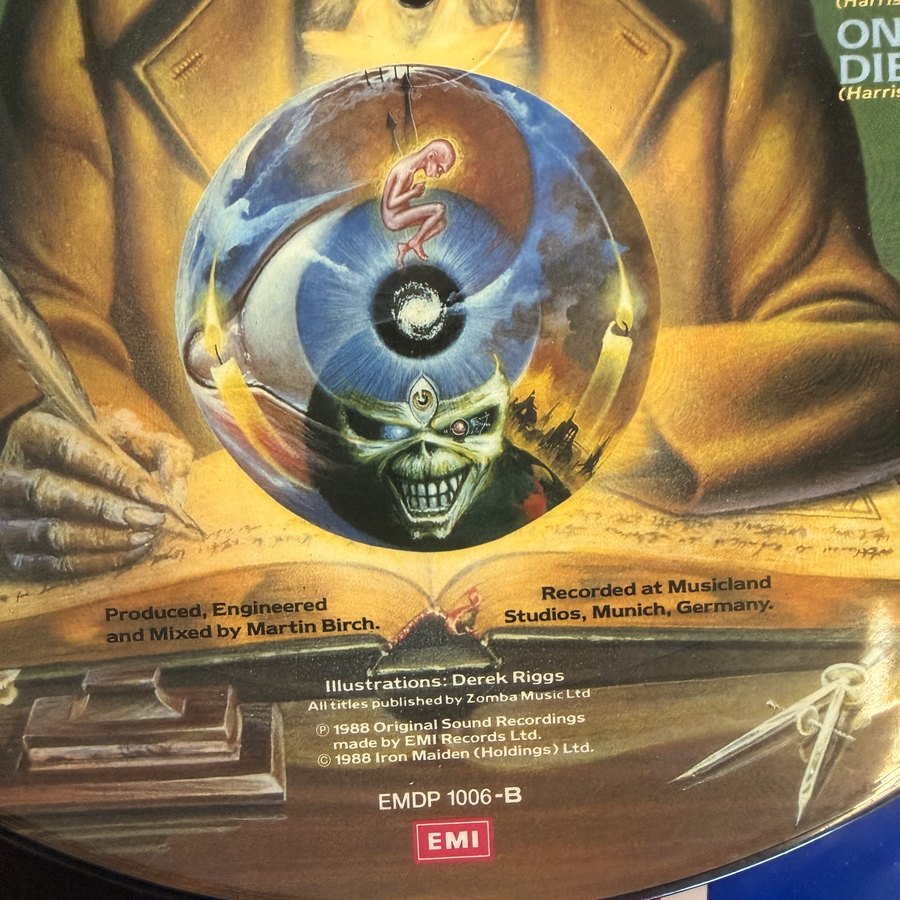 Label of pressing 21, UK
