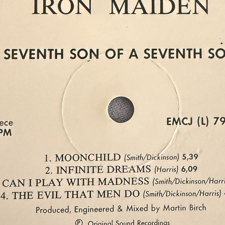Label of pressing 32, South Africa
