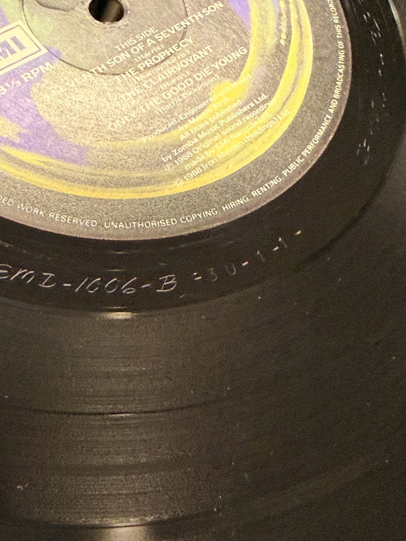 Photograph image00183.jpg of pressing 37, UK
