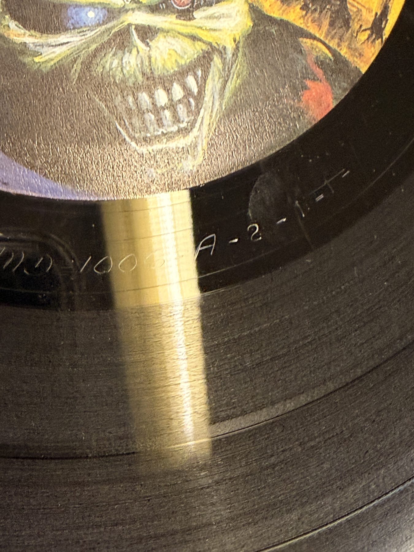Photograph image00189.jpg of pressing 37, UK