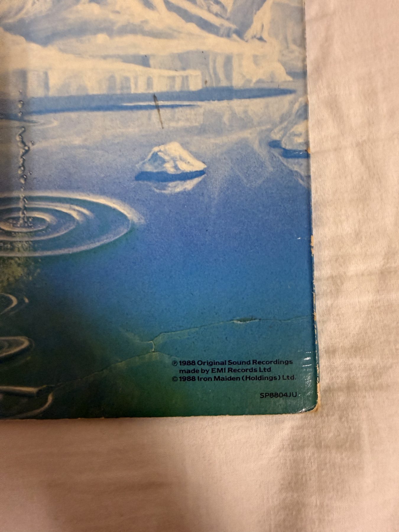 Photograph image00197.jpg of pressing 37, UK